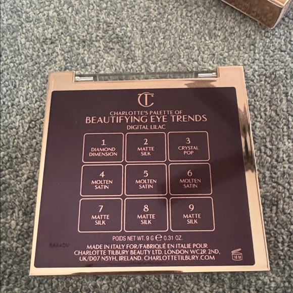 Charlotte Tilbury Eyeshadow Palette - Shimmering Pink and Purple Hues - Picture 4 of 4